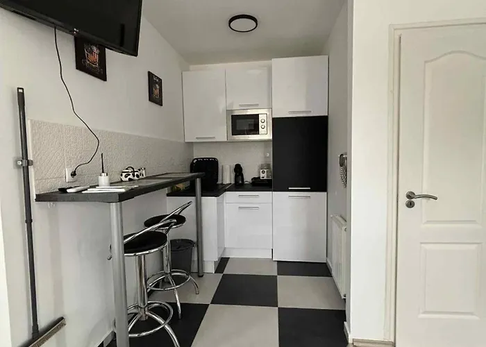 Apartment To Hegyko
